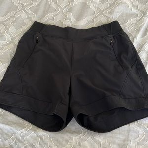 Calia black shorts in small
